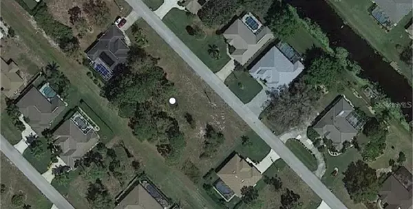 Rotonda West, FL 33947,229 WHITE MARSH LN