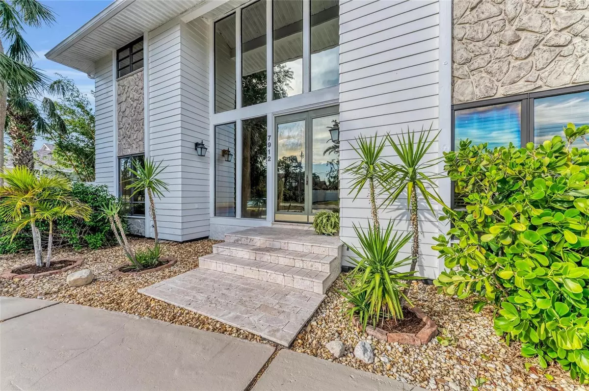 Bradenton, FL 34209,7912 DESOTO MEMORIAL HWY