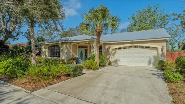 2377 BURTON LN, Sarasota, FL 34239