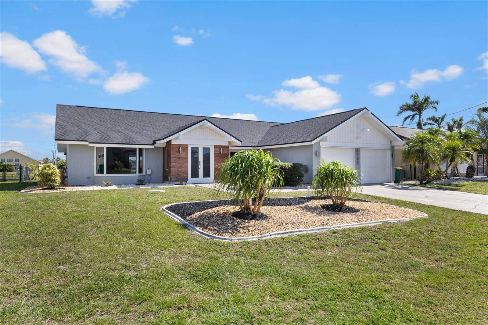 Port Charlotte, FL 33948,4196 EASTLAKE CT