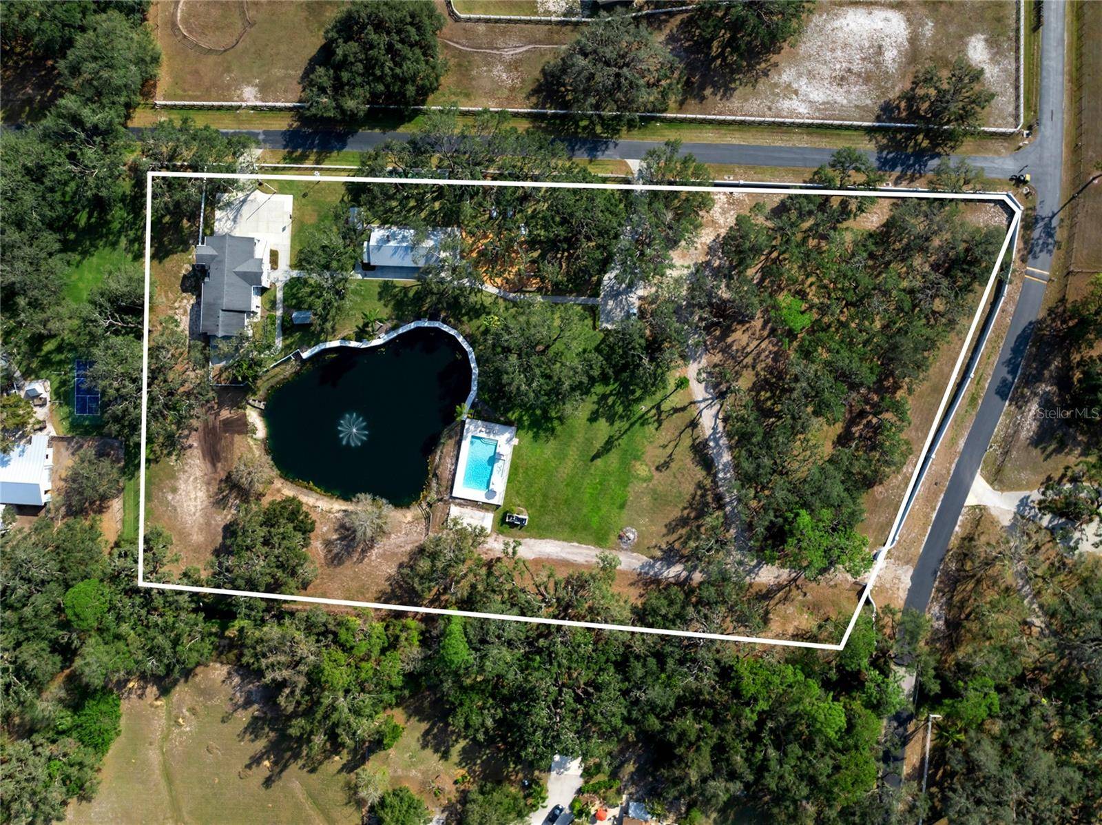 Sarasota, FL 34240,1228 WAGON WHEEL DR