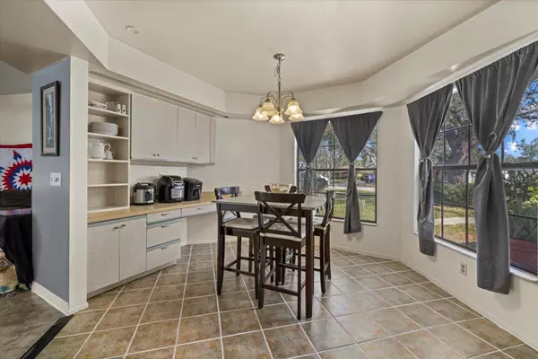 Bradenton, FL 34203,5008 30TH STREET CT E