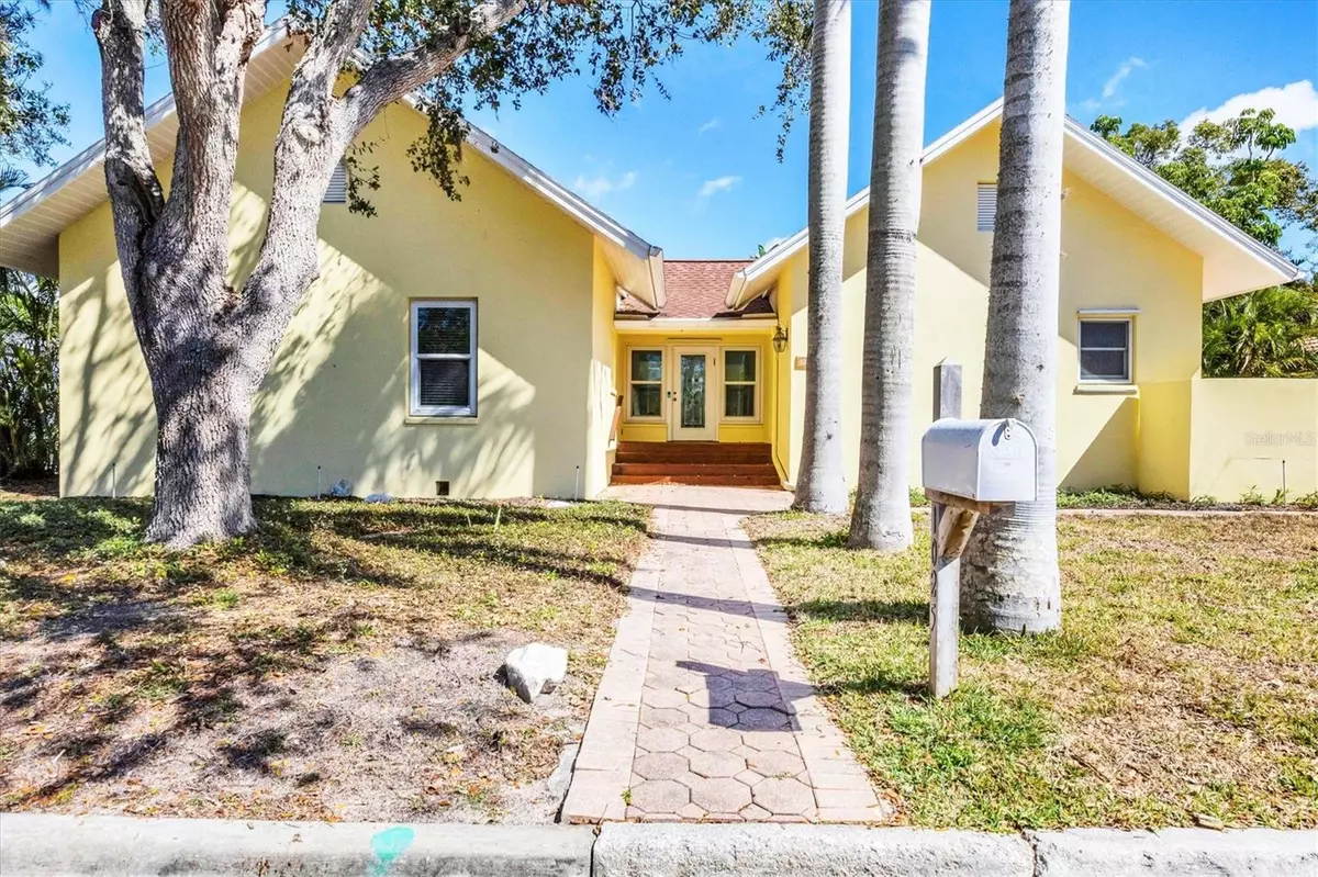 Sarasota, FL 34236,1025 POMELO AVE