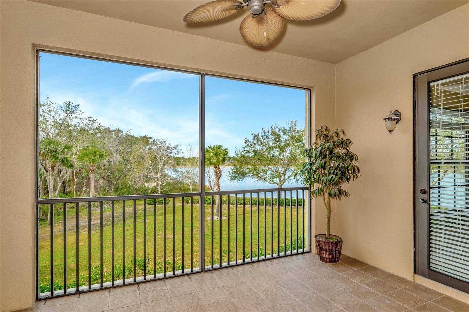 Lakewood Ranch, FL 34202,7702 LAKE VISTA CT #206