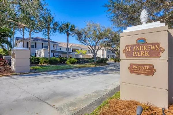 Venice, FL 34293,801 MONTROSE DR #202