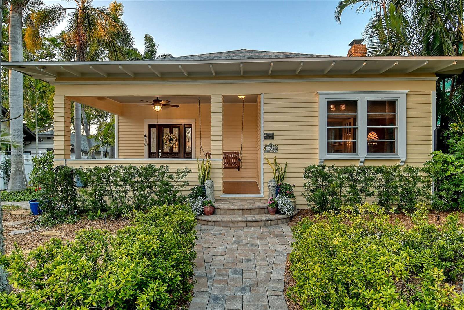 Sarasota, FL 34239,1631 LOMA LINDA ST
