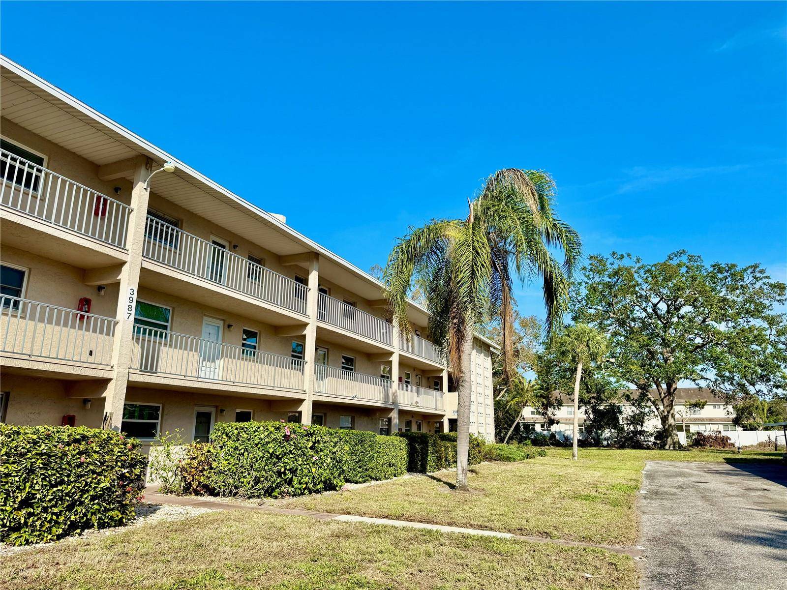 3987 MACEACHEN BLVD #132, Sarasota, FL 34233