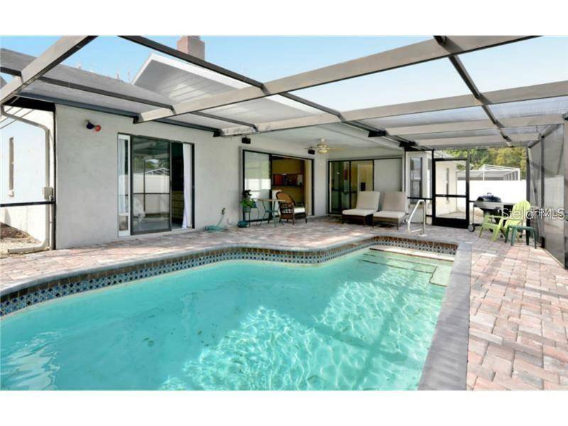 Sarasota, FL 34231,5325 FOX RUN WAY