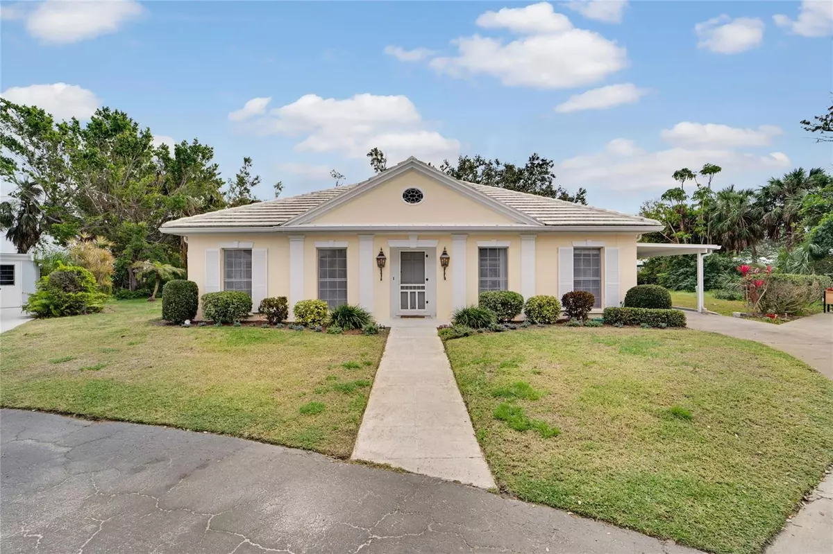 Englewood, FL 34223,2 ANTIGUA CIR #4
