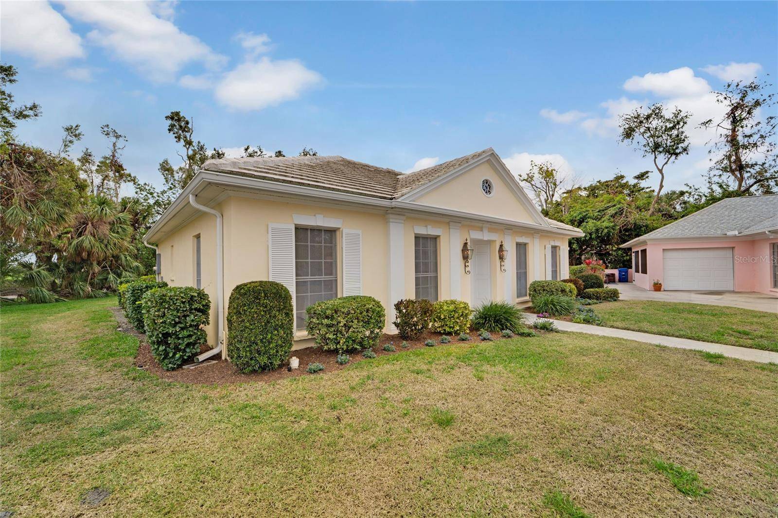 Englewood, FL 34223,2 ANTIGUA CIR #4