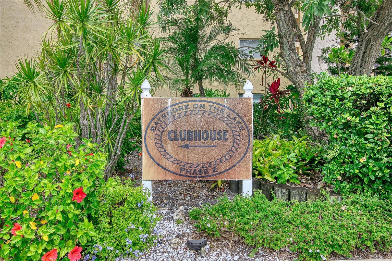 Bradenton, FL 34205,3658 LAKE BAYSHORE DR #320