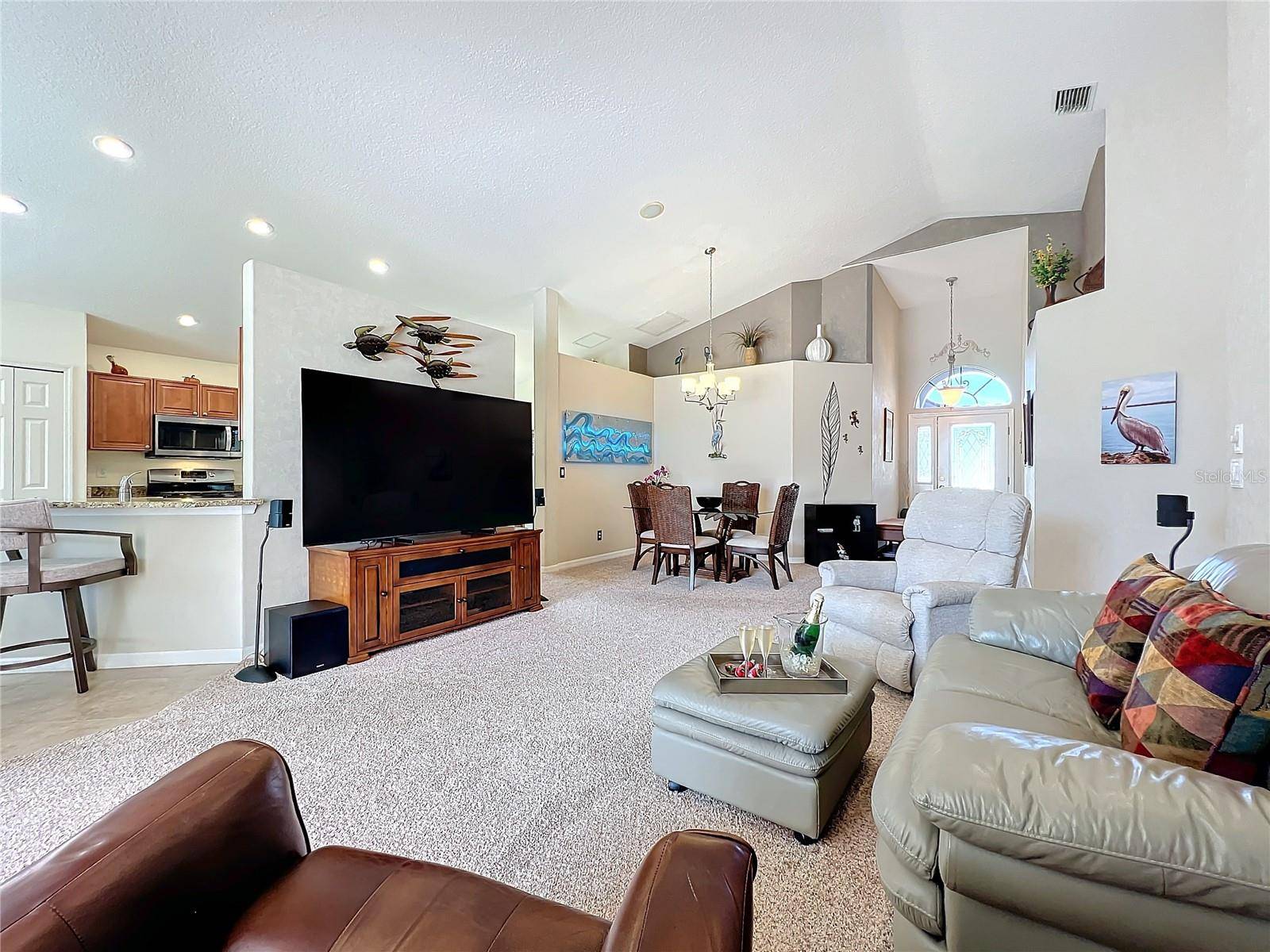 Sarasota, FL 34238,5242 HIGHBURY CIR