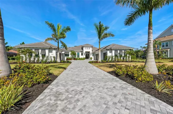 Bradenton, FL 34202,8455 LINDRICK LN