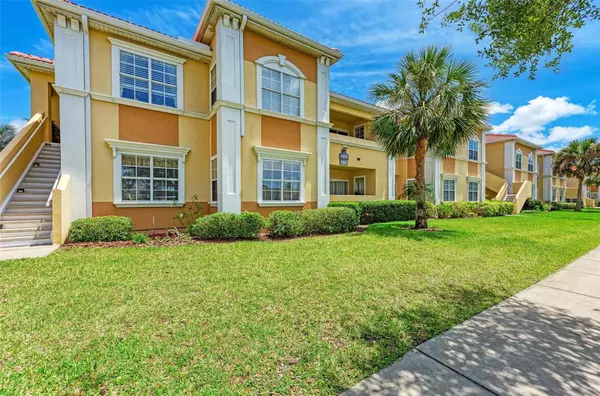 Sarasota, FL 34237,1130 VILLAGIO CIR #202