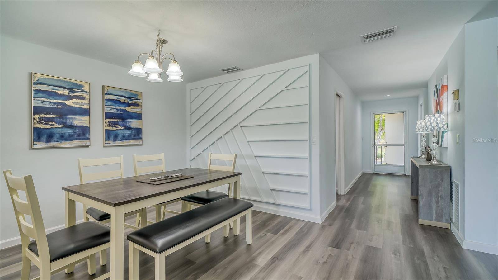 Sarasota, FL 34243,6999 W COUNTRY CLUB DR N #226