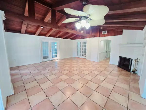 Palmetto, FL 34221,611 19TH AVE W