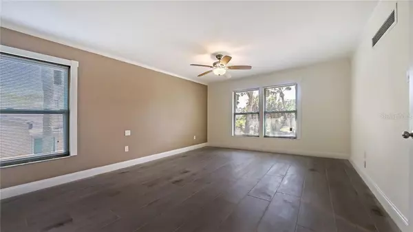Sarasota, FL 34242,4868 FEATHERBED LN