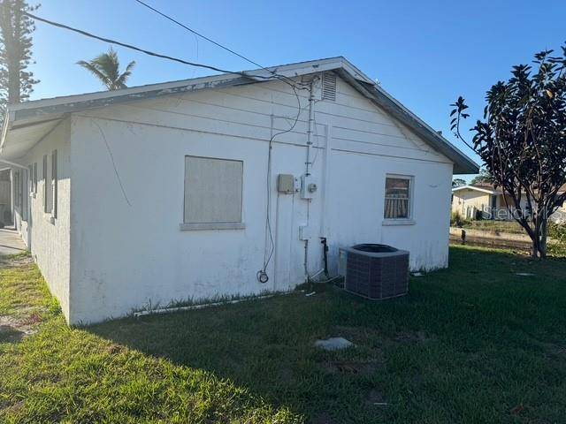 Nokomis, FL 34275,704 CHIPPY LN