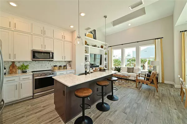 Sarasota, FL 34237,2401 EZZELL CT