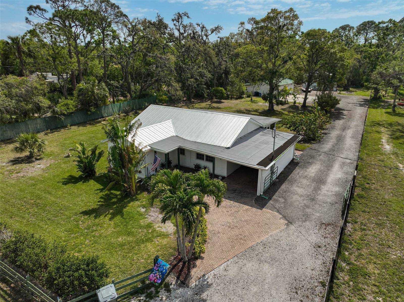 4116 34TH AVE E, Bradenton, FL 34208