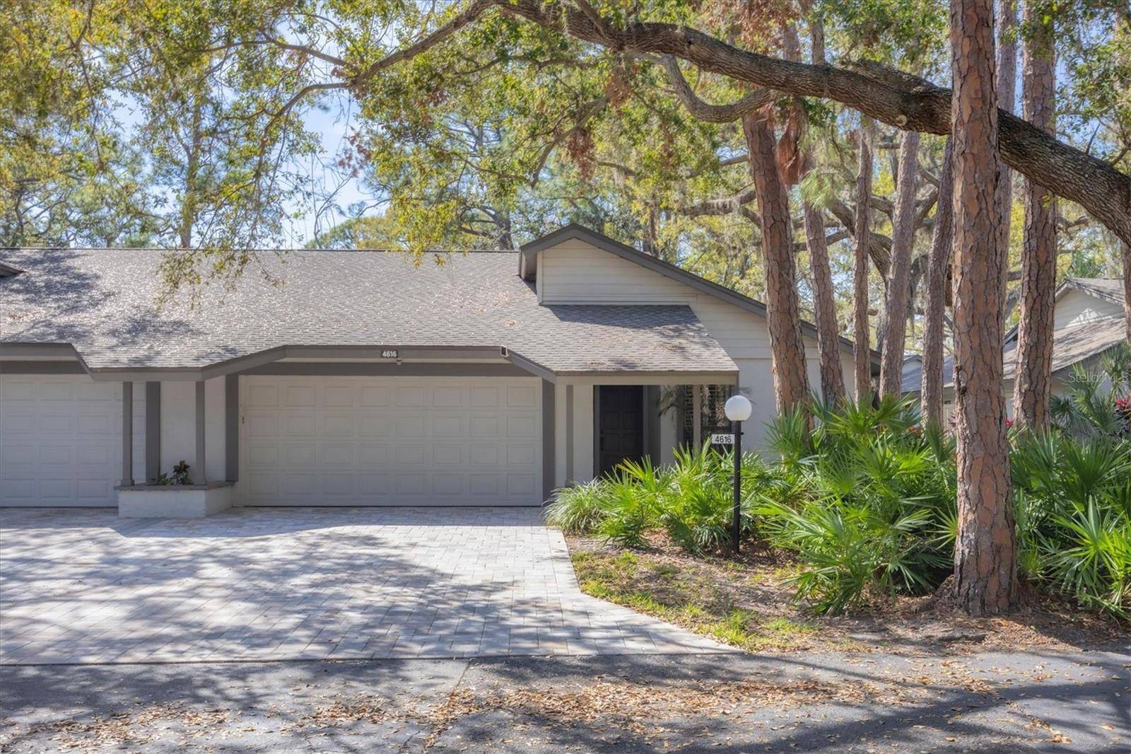 4616 OAK FOREST DR E #31, Sarasota, FL 34231