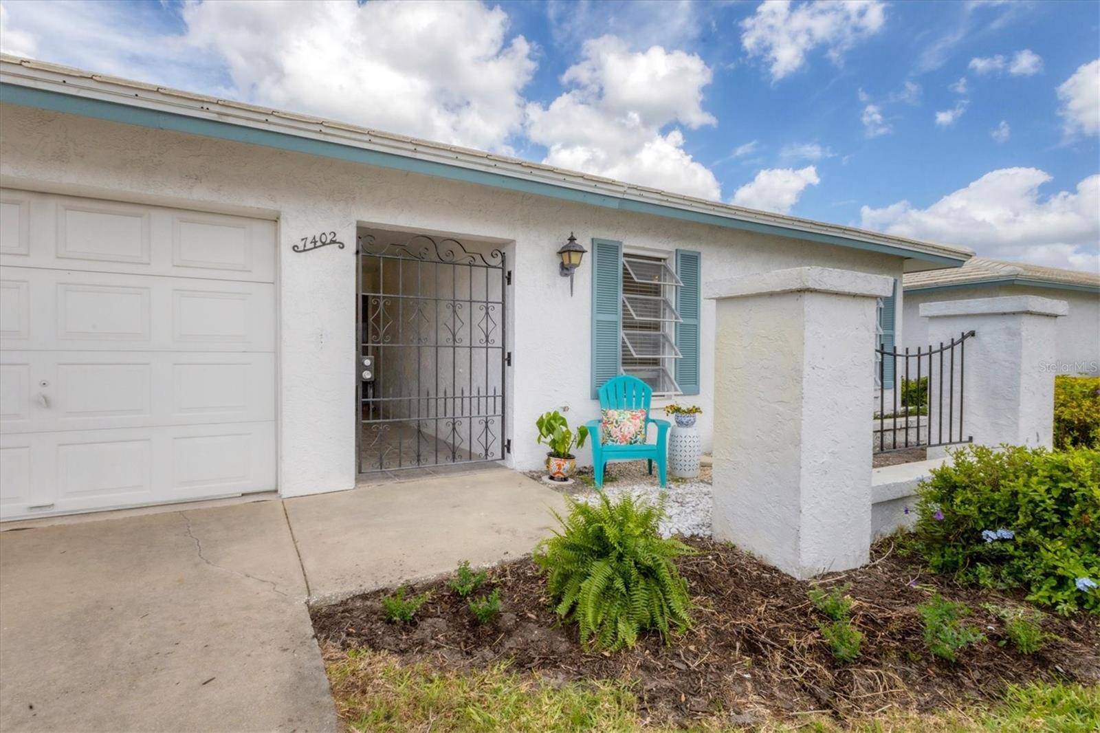 Bradenton, FL 34209,7402 8TH AVE W
