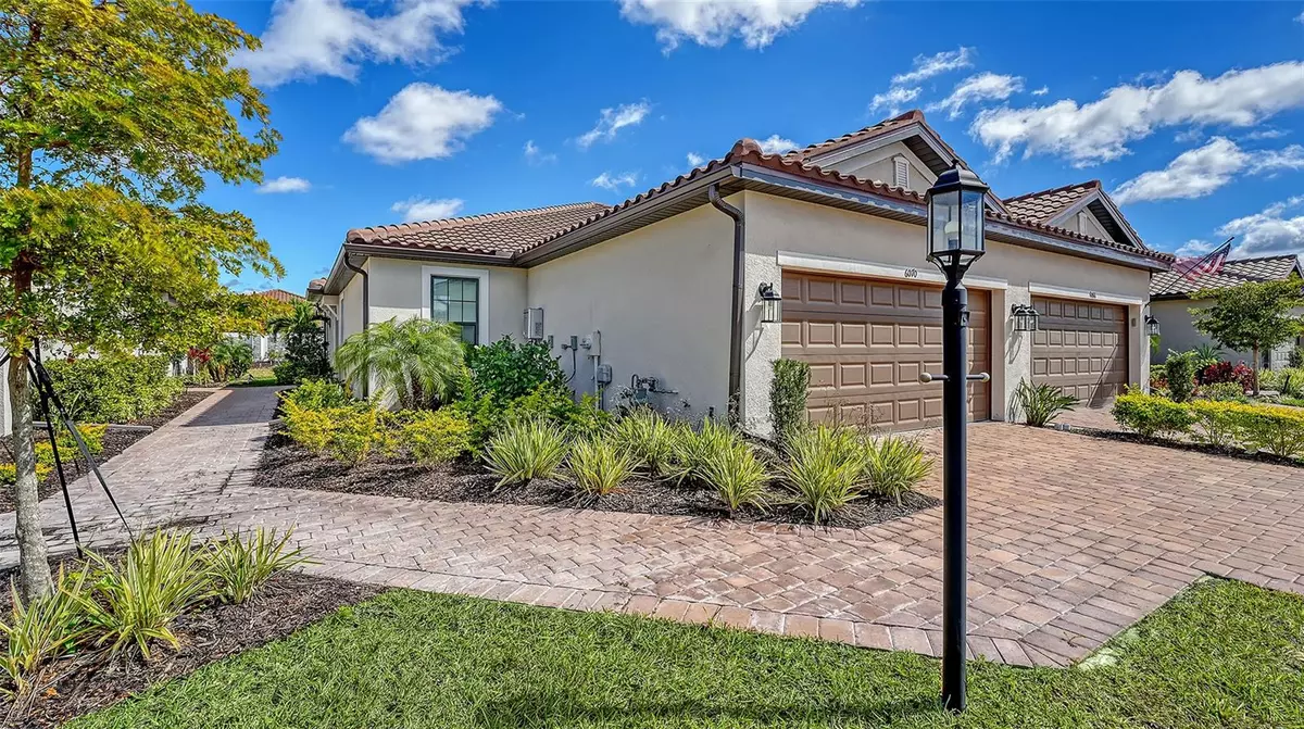 Bradenton, FL 34203,6070 MESA GLN