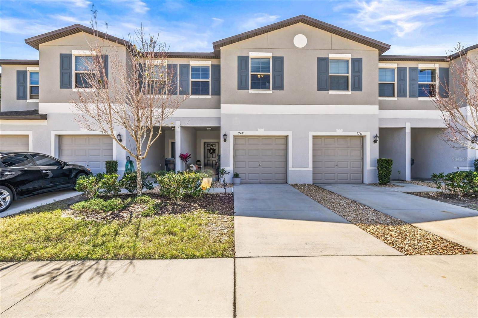 9743 PEMBROOKE PINES DR, Sun City Center, FL 33573
