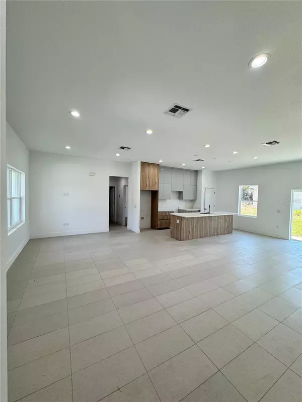 Poinciana, FL 34759,1314 CONGO CT