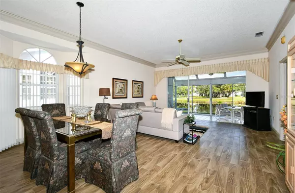 Sarasota, FL 34235,5649 E LONG COMMON CT #19