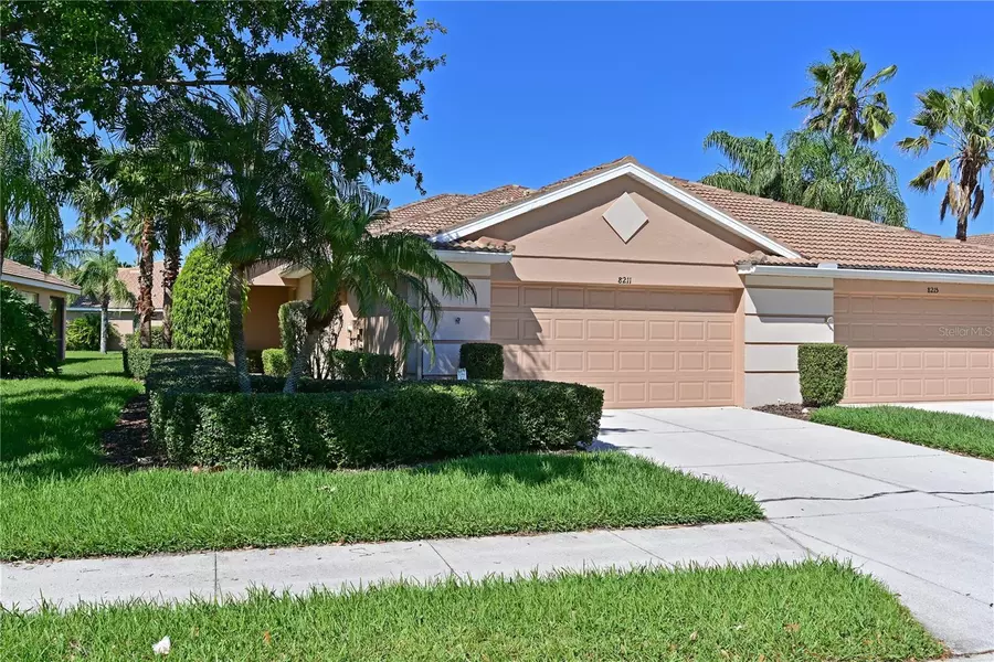 8211 SUMMER GREENS TER, Bradenton, FL 34212