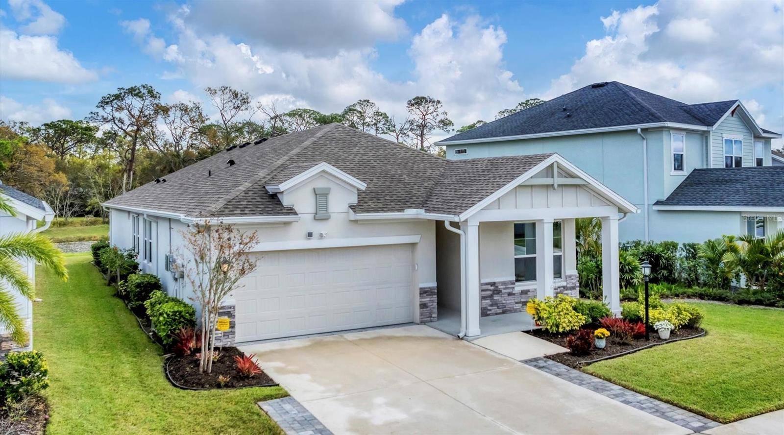 Sarasota, FL 34232,2538 FIREFLAG LN