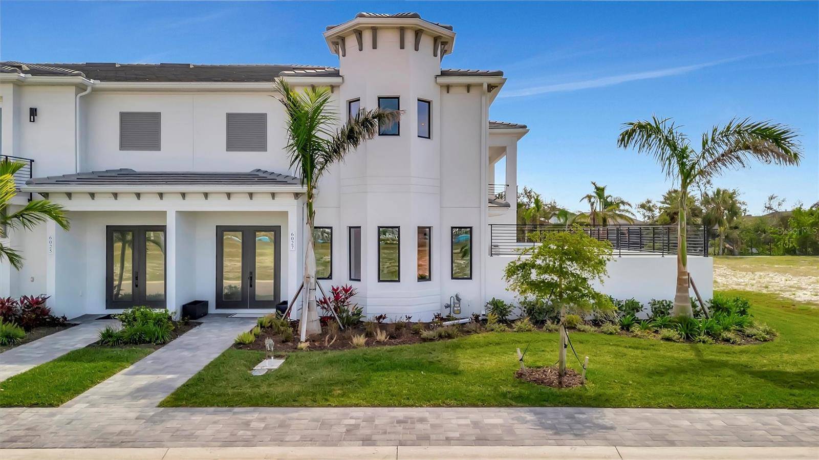 6027 WHITE MANGROVE LN, Bradenton, FL 34210