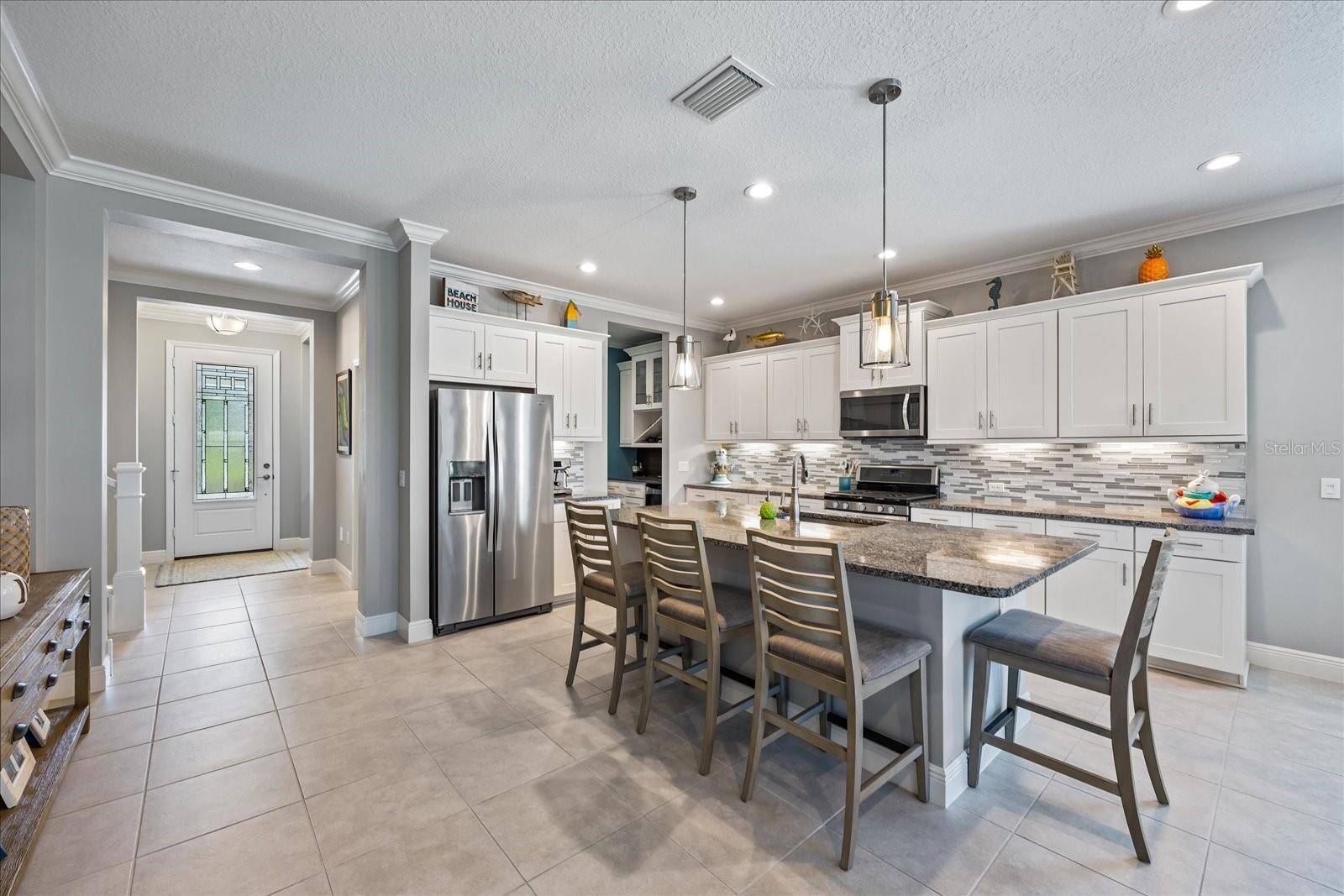 Sarasota, FL 34243,7012 WHITE WILLOW CT