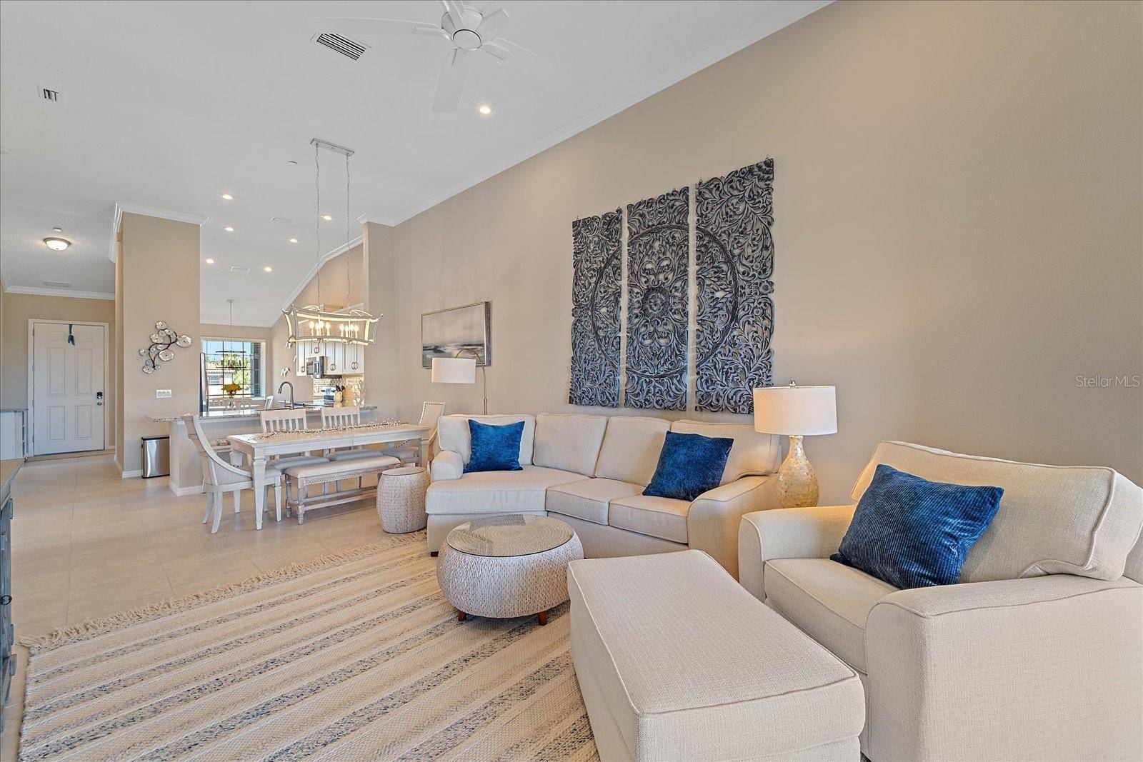 Sarasota, FL 34238,12410 OSORIO CT #204