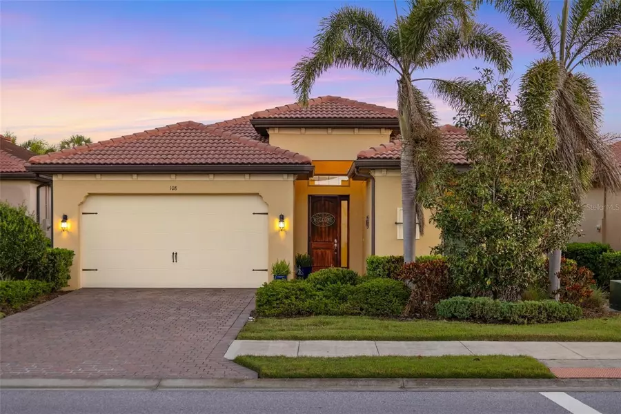 108 MARAVIYA BLVD, Nokomis, FL 34275