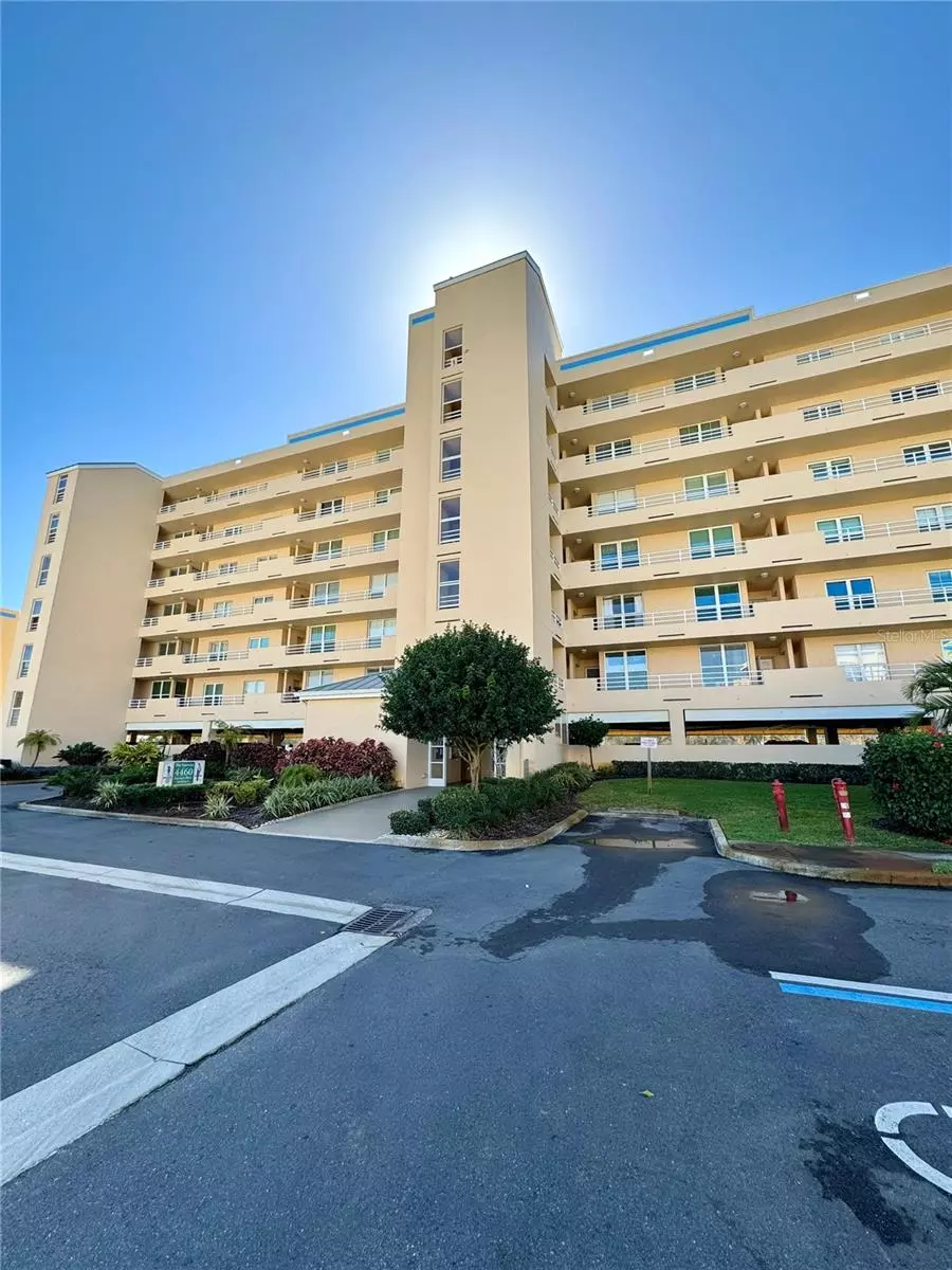 Bradenton, FL 34209,4460 FAIRWAYS BLVD #304