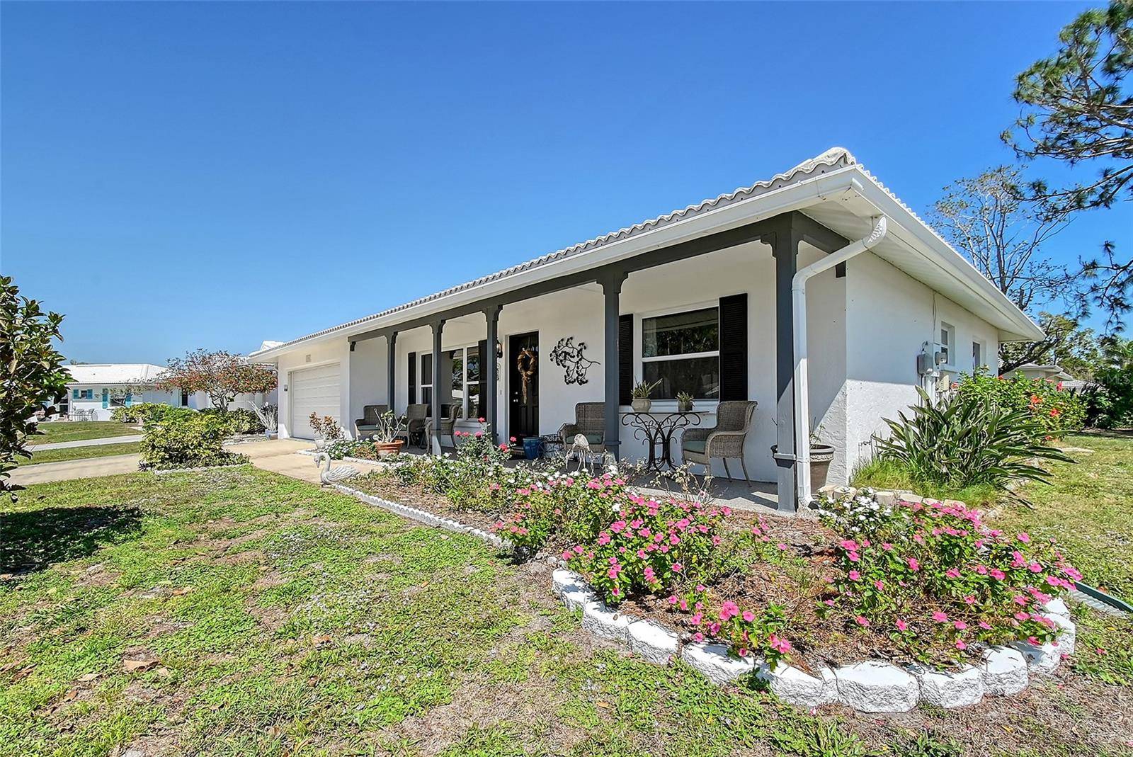 Bradenton, FL 34208,1325 BOTTLEBRUSH DR