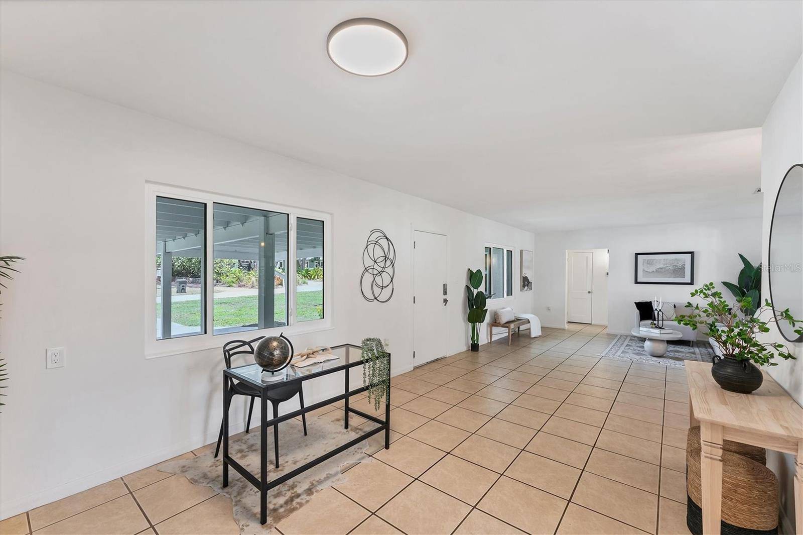 Sarasota, FL 34243,436 PARKVIEW DR