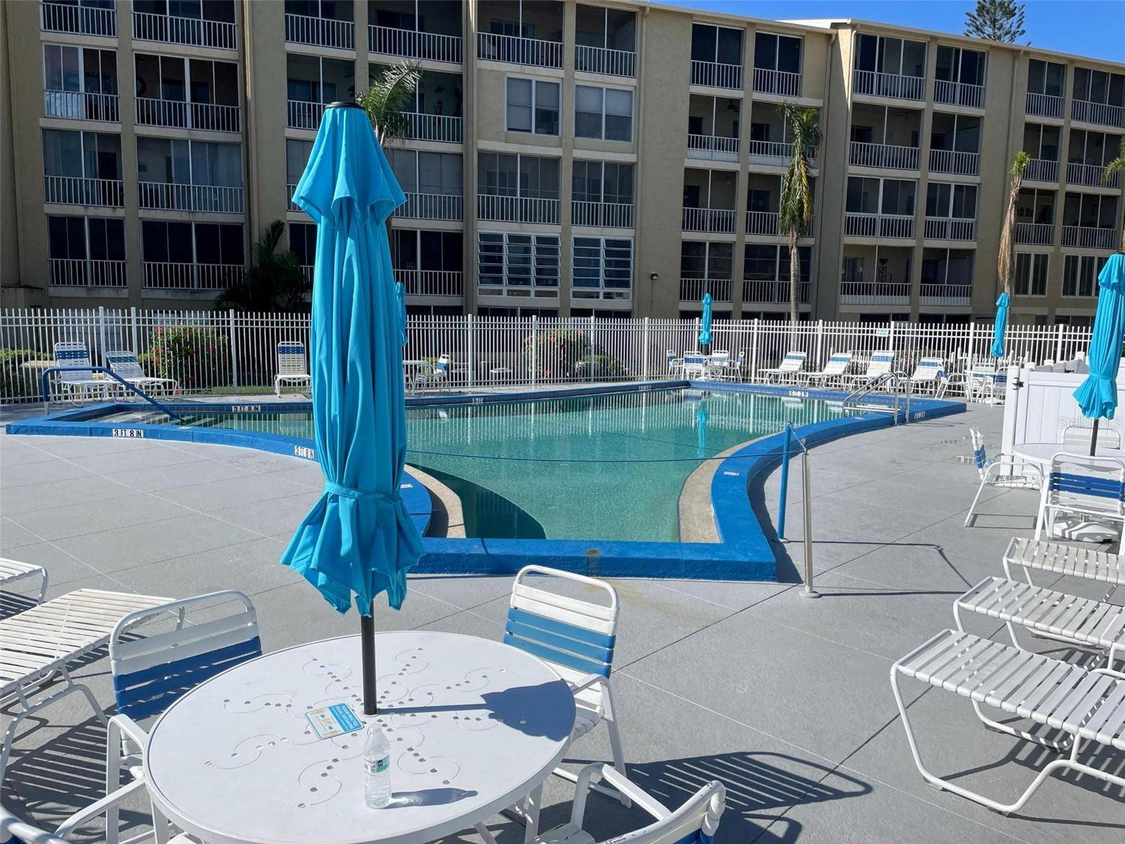 3706 LAKE BAYSHORE DR #414, Bradenton, FL 34205