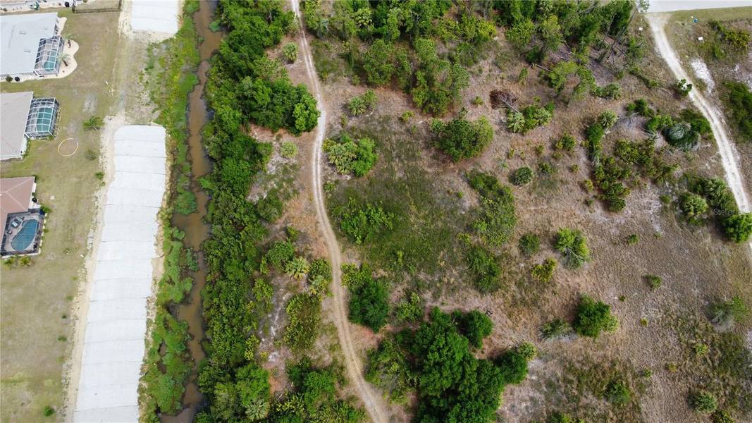 2349 DUMONT DR, Punta Gorda, FL 33983