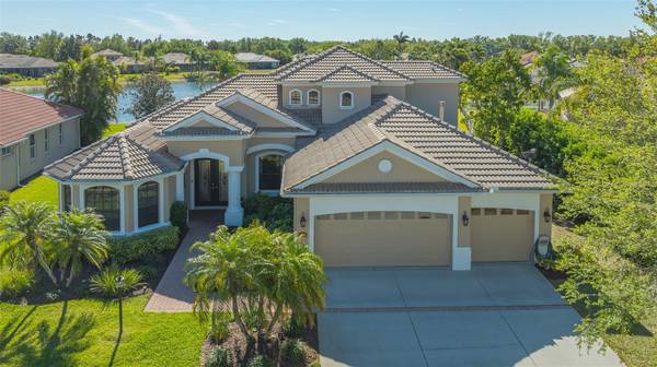 6915 HONEYSUCKLE TRL, Lakewood Ranch, FL 34202