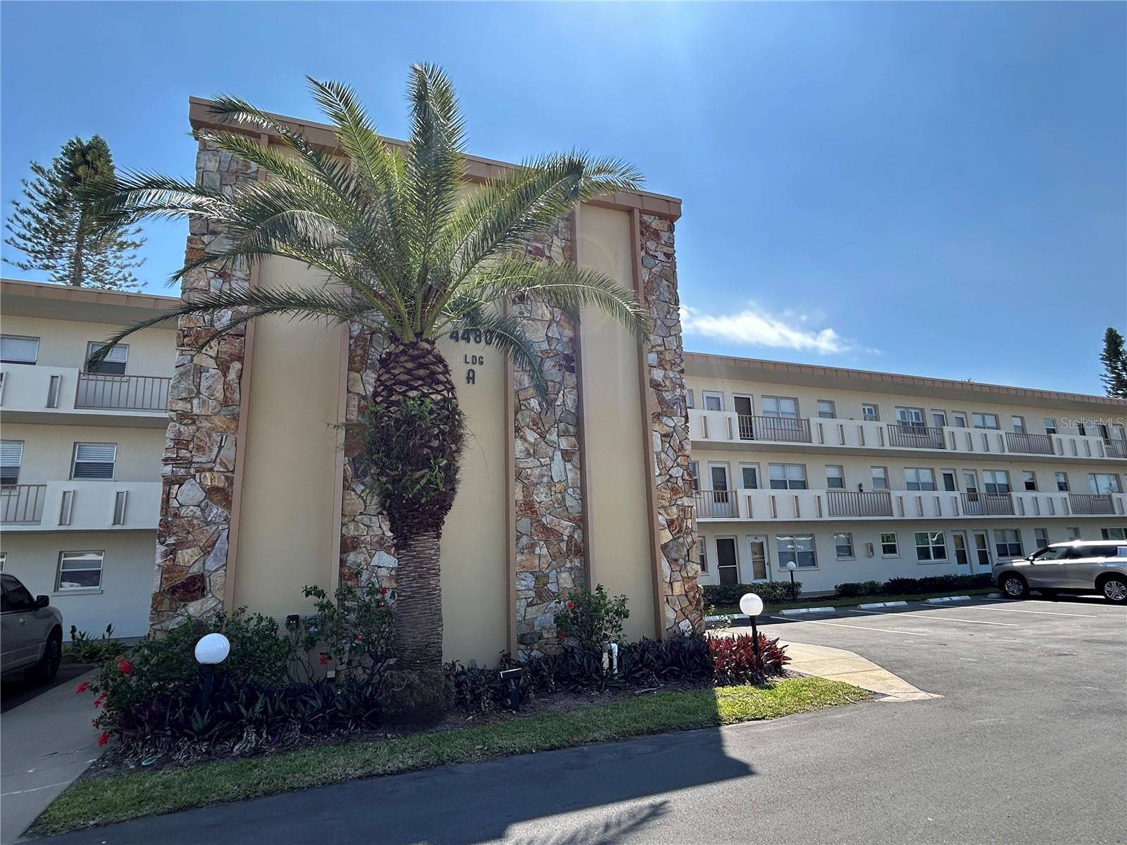 4480 IRONWOOD CIR #213A, Bradenton, FL 34209