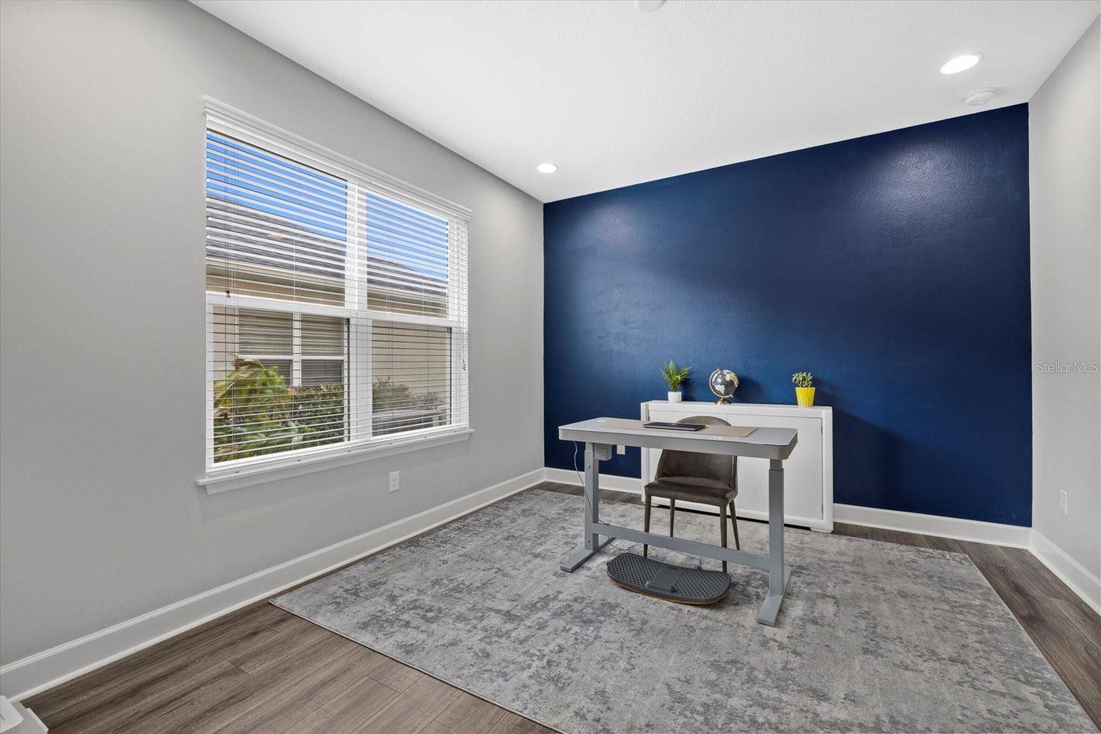 Sarasota, FL 34238,5954 ANISE DR