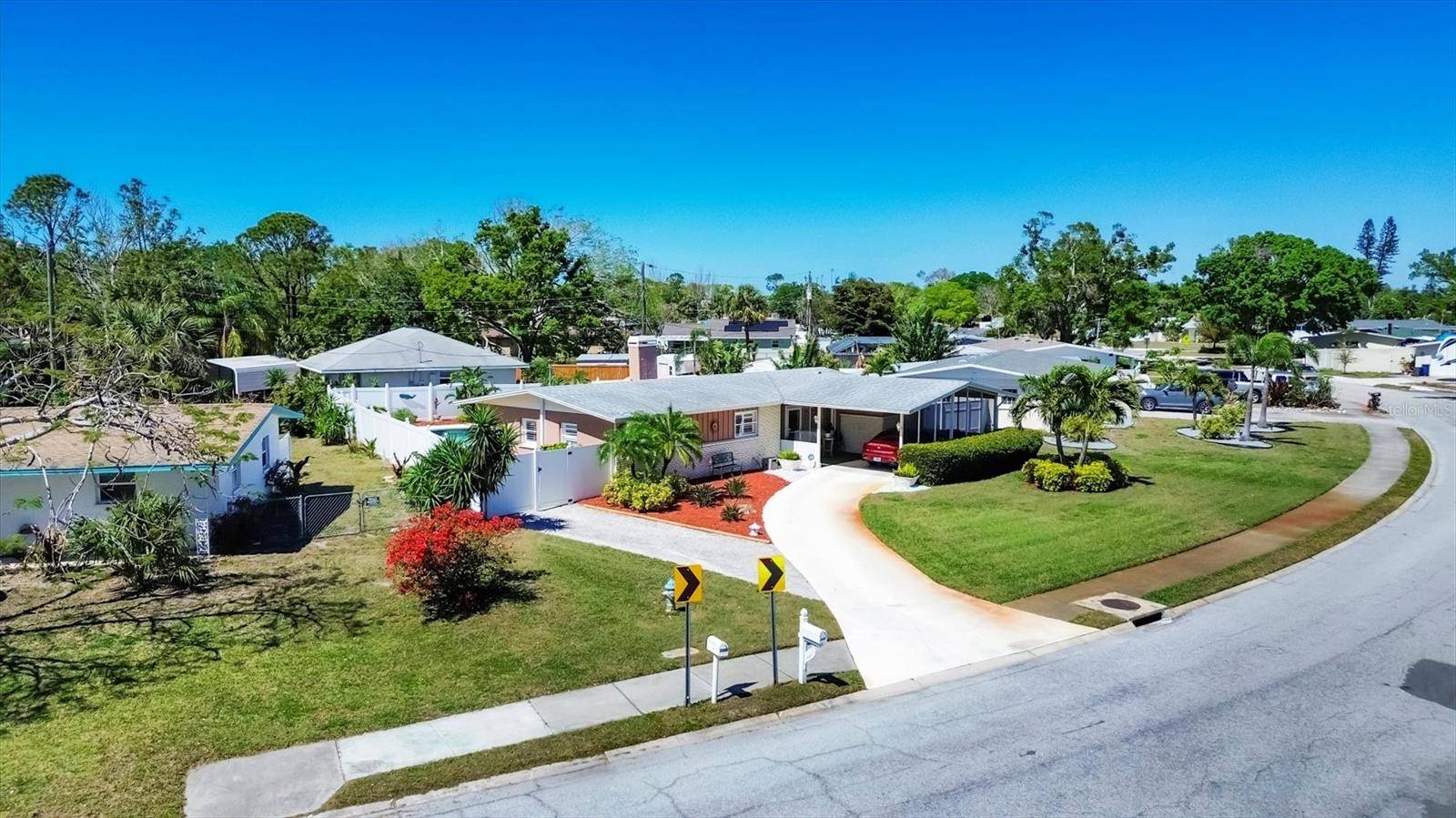 Bradenton, FL 34209,4008 CAPE VISTA DR
