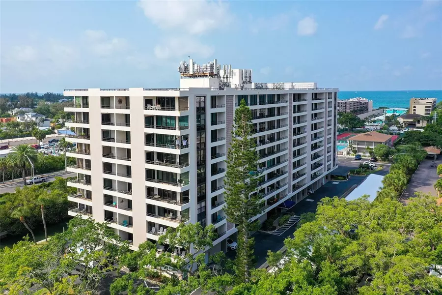6415 MIDNIGHT PASS RD #607, Sarasota, FL 34242