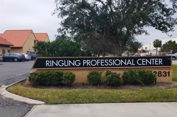 Sarasota, FL 34237,2831 RINGLING BLVD #106B