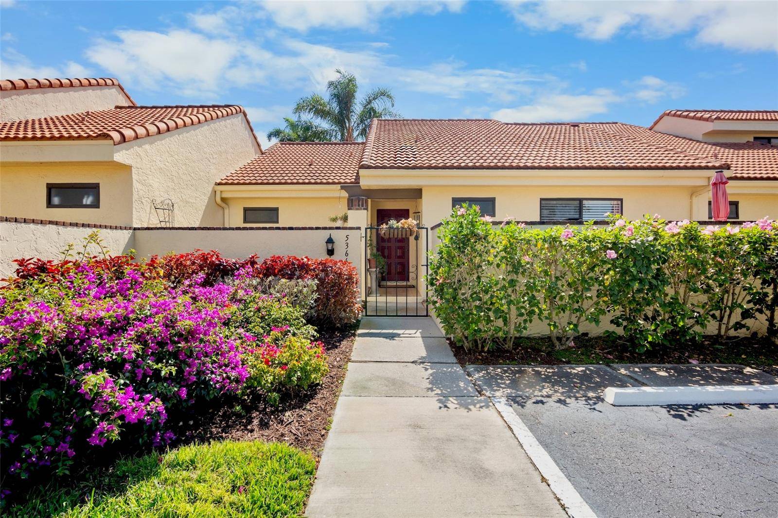 5366 HUNTINGWOOD CT #14,  Sarasota,  FL 34235