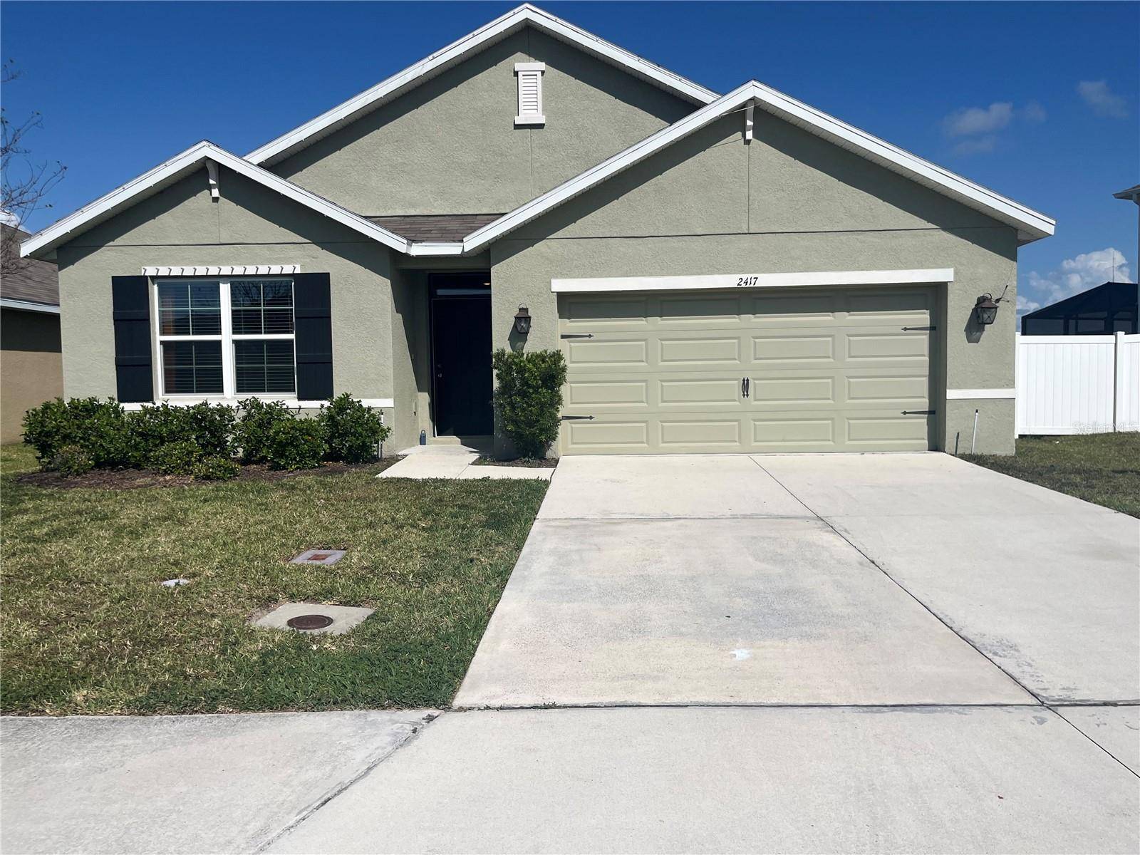 2417 SAND GABLES TRL, Bradenton, FL 34208