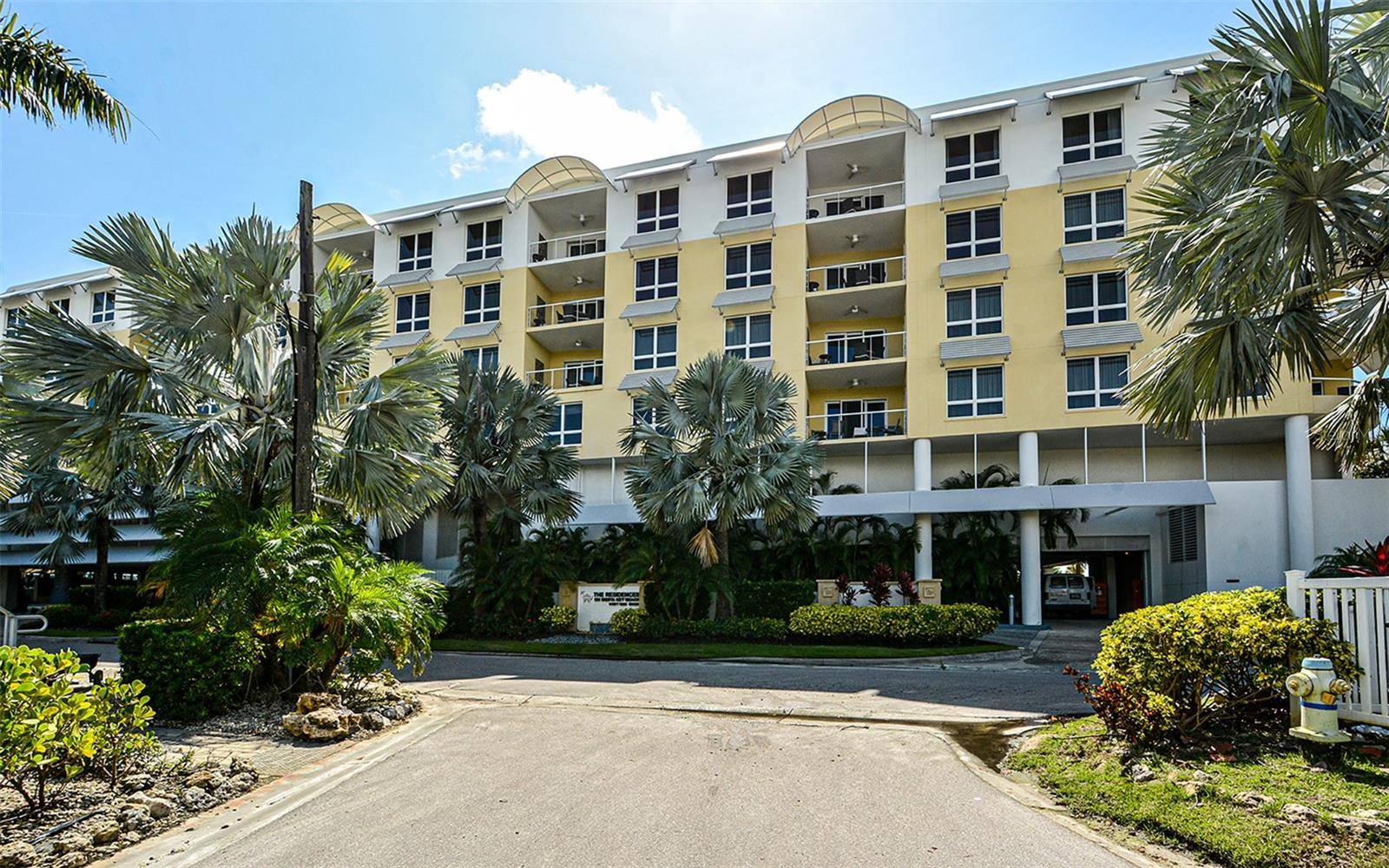 Sarasota, FL 34242,915 SEASIDE DR #613, Weeks 32-33